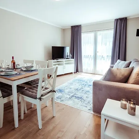 Part Apartman Siofok - A - Privat Vizparttal Exterior photo