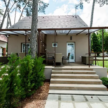 Part Apartman Siofok - A - Privat Vizparttal Exterior photo