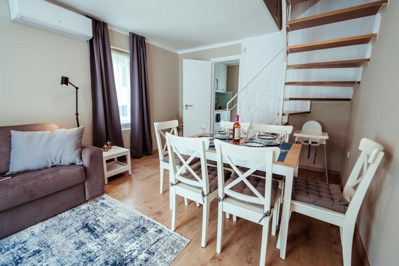 Part - A - Privat Vizparttal Holiday home