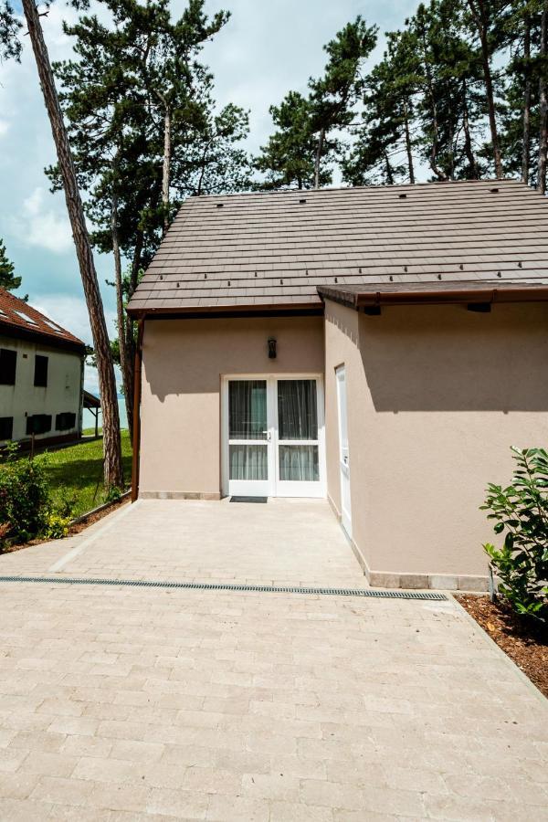 Part - A - Privat Vizparttal Holiday home *