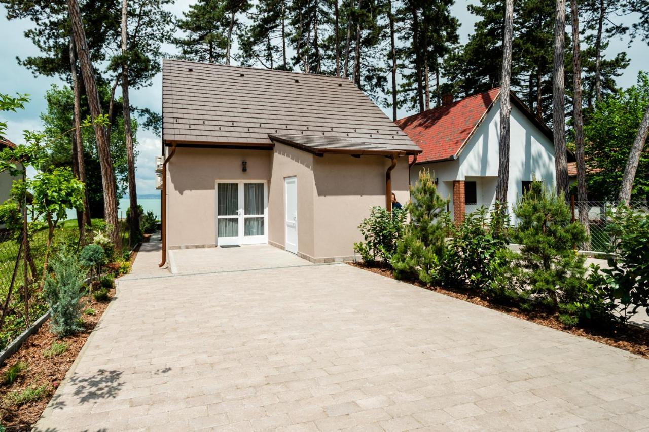 Part - A - Privat Vizparttal Holiday home Siofok